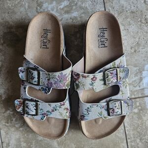 the wannabe platform sandal in sand